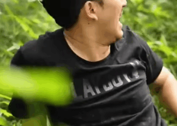 F1811019 นร กว าเหม อนม คนแอบมองฉ นอย ตลอดเวลา part2