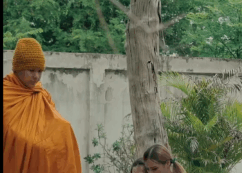 M2011006 นไม ยอมหน ไปไหน เห นเขาว าอยากได วตายต วแทน part2