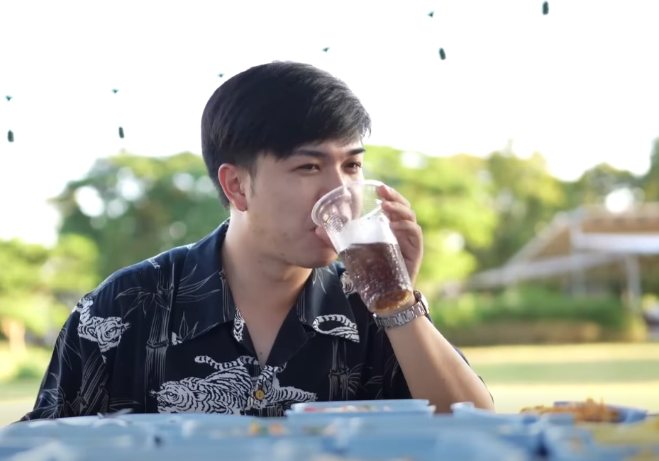 ยำสะเด ดท งร าน บาท ปากใหญ กว าท อง หน งส ตอง part2