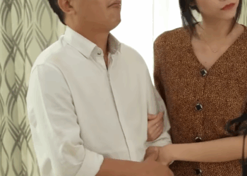 Y2011037 ให นร ซะบ างว าน านใคร part2