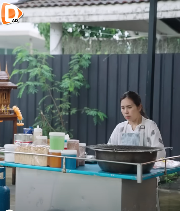 D2611002 แม าขนมป งป ง