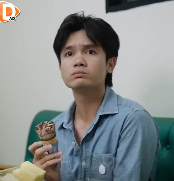 D2611078 น ทอ ง