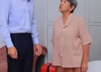 D2512013 เป นแค คนใช ไม ควรมาน งท ของเจ านาย(ละครส น) หน งส นด BSC part2