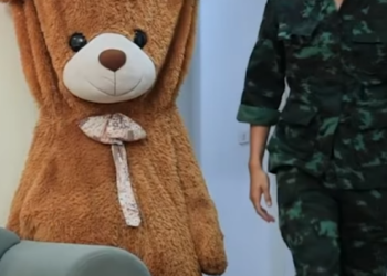 D2512017 จะเซอร ไพร สเม แต โดนเซอร ไพร สกล บ(ละครส น) หน งส นด BSC part2