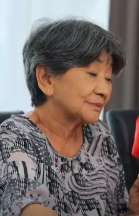 D2512058 กคนกลาง (ล กคนกลาง ไร วตน)(ละครส น) หน งส นด BSC part2