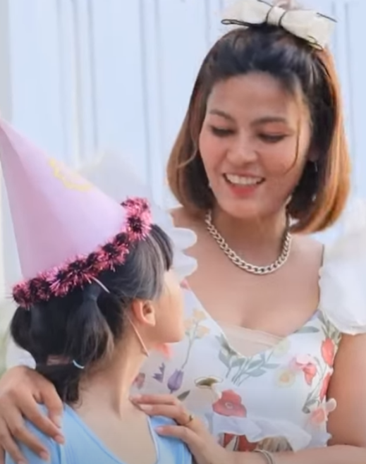 D2512126 งขอทานสกปรกกล ามาก นเค กฉ (ละครส น) หน งส นด BSC part2