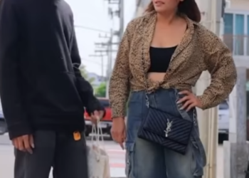 D2712016 ขโมยผ าไหมราคาแพงไปขาย(ละครส น) หน งส นด BSC part2