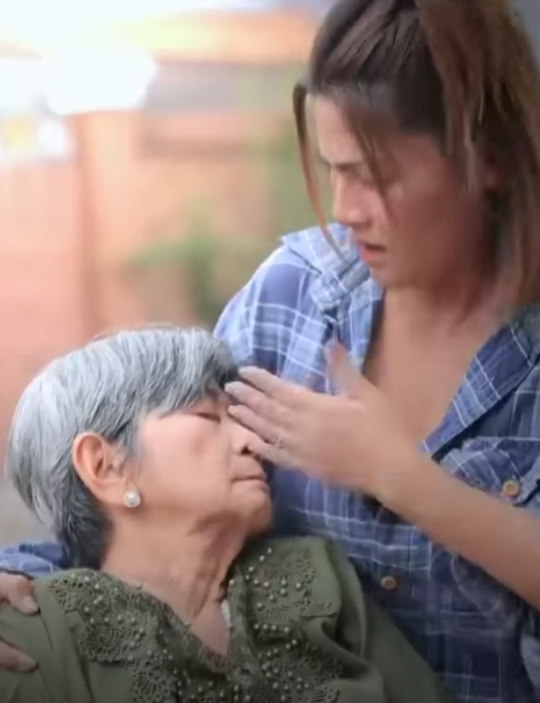 D2712137 จากคนข ดรองเท าส ทายาทเศรษฐ (ละครส น) หน งส นด BSC part2