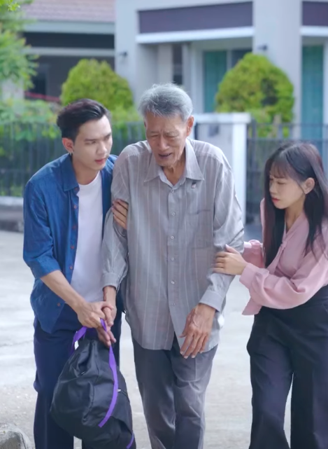 D1312040 หอบเง นขายนา านมาให แต กๆไม เอา part2