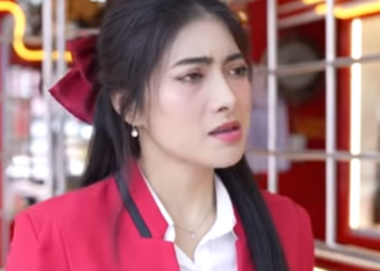 D1912013 ใส ทอง บาท ไปอวดแฟนเก part2