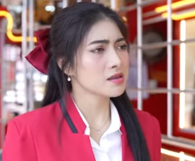 D1912013 ใส ทอง บาท ไปอวดแฟนเก part2