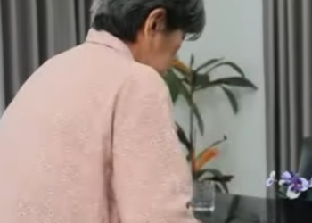 D2701157 รำคาญแม วจ นจ านไม เข าเร อง(ละครส น) หน งส part2