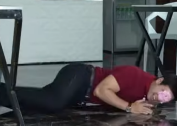 D3201014 หญ งใช หลอดยาวเพ อทำส งมห ศจรรย part2