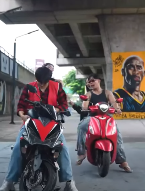 D3012172 คนส งของ อยากลองพ จน #ReadyEnergy#พล งเรดด งท กเอเนอร part2