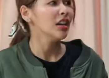 D1401349 พวกเขาใส อะไรลงไปในพ ซซ (หน งส น) สามโคกฟ part2