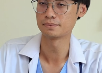 D1401380 แม สาม แอUใส อะไรลงในแก วน ำของเธอO (หน งส น) สามโคกฟ part2