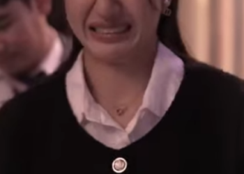 D3012188 เม ยหลวงย นหน ง